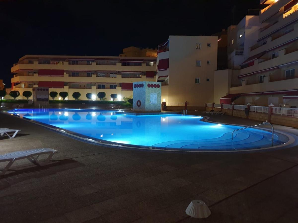 Апартаменты Cozy Beachfront Flat With Pool & Panoramic Sea View Terrace Пуэрто-де-Сантьяго Экстерьер фото